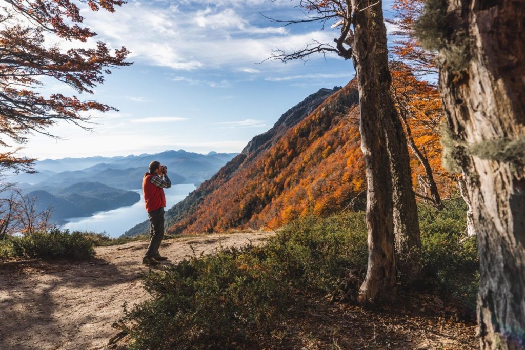 hiking in villa la angostura