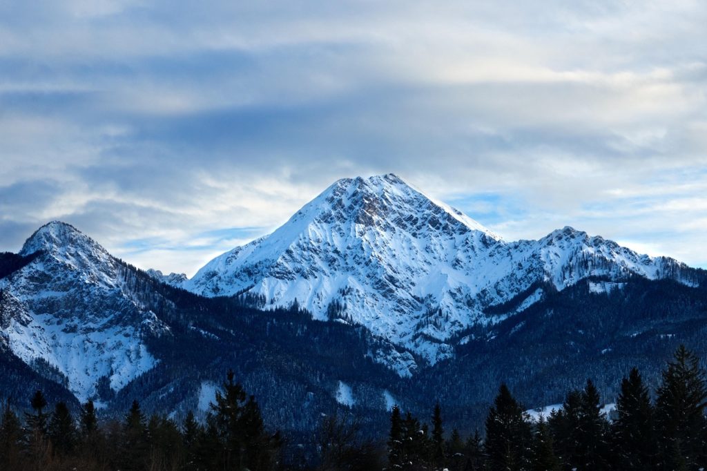 mountain, snow, nature, mountain peak, panorama, landscape, scenic, hike, covered in snow, high-3165778.jpg